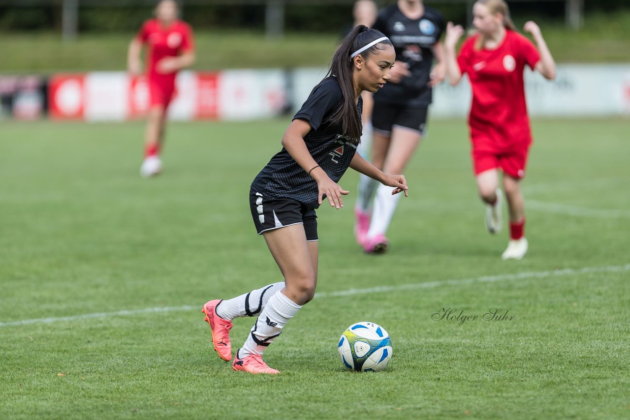 Bild 100 - wCJ VfL Pinneberg - Eimsbuetteler TV : Ergebnis: 0:5